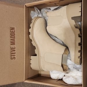Steve Madden booties